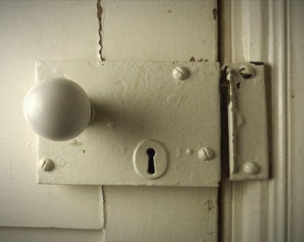 How To Use Victorian Door Rim Locks