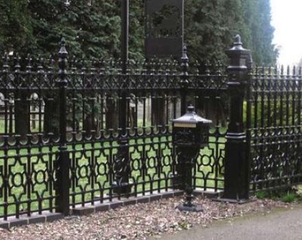 How To Use Victorian Wrought Iron Railings