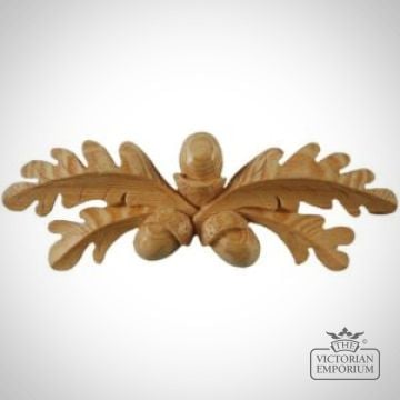 Pn467 Pine Carved Oak Leaf Centre Piece For Beds And Cupboards 300x300