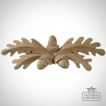 Wo467 Oak Carved Into Oak Leaf Centre Piece For Beds And Cupboards 300x300