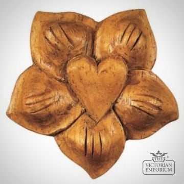 Pn665 Romance With A Flower And Heart Pine Carving 300x300