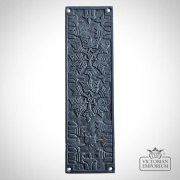 01356aai275 Push Finger Plate Aztec Ornate Ant Iron 255 X 75 (2)